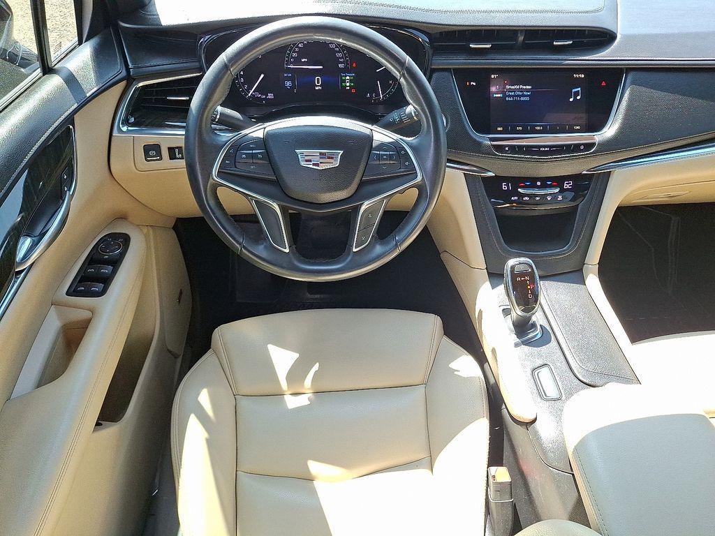 used 2017 Cadillac XT5 car, priced at $9,995