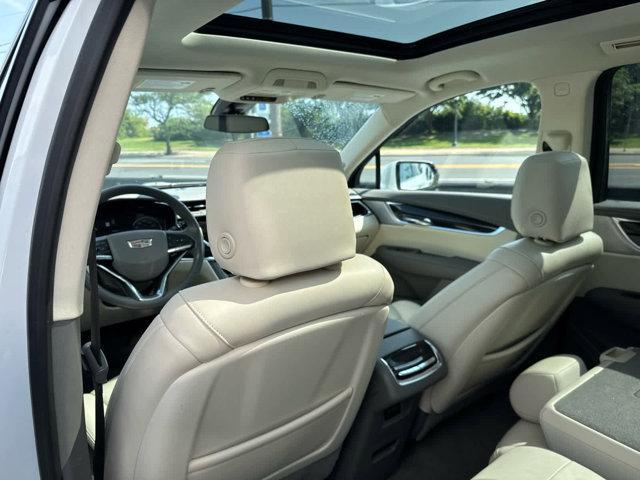 used 2023 Cadillac XT6 car, priced at $38,455
