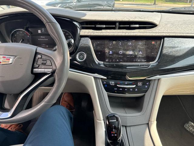 used 2023 Cadillac XT6 car, priced at $38,455