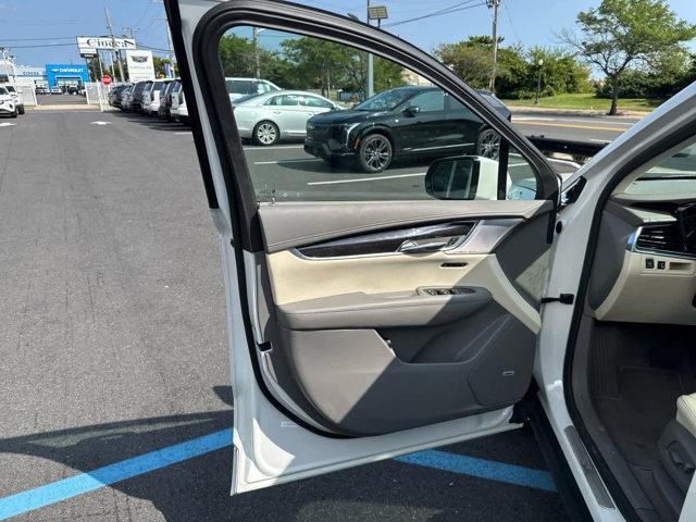 used 2023 Cadillac XT6 car, priced at $38,455