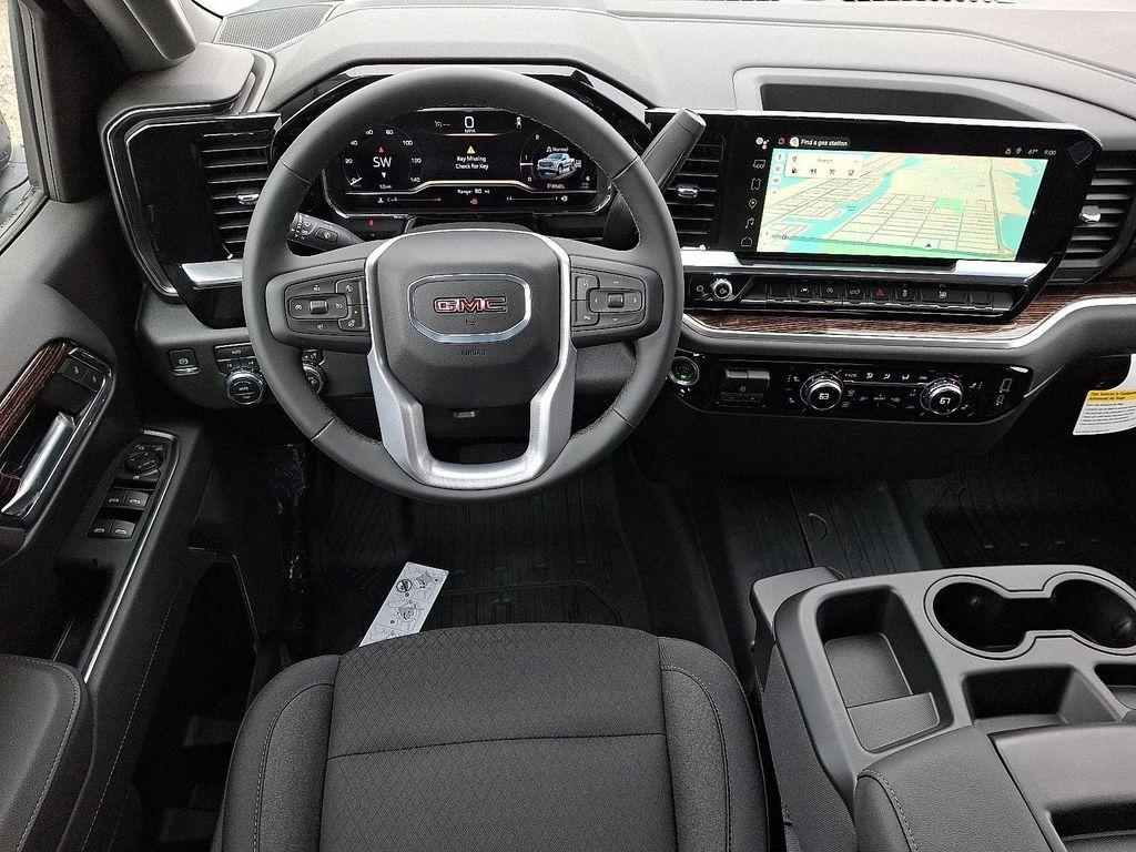 new 2025 GMC Sierra 1500 car, priced at $57,045