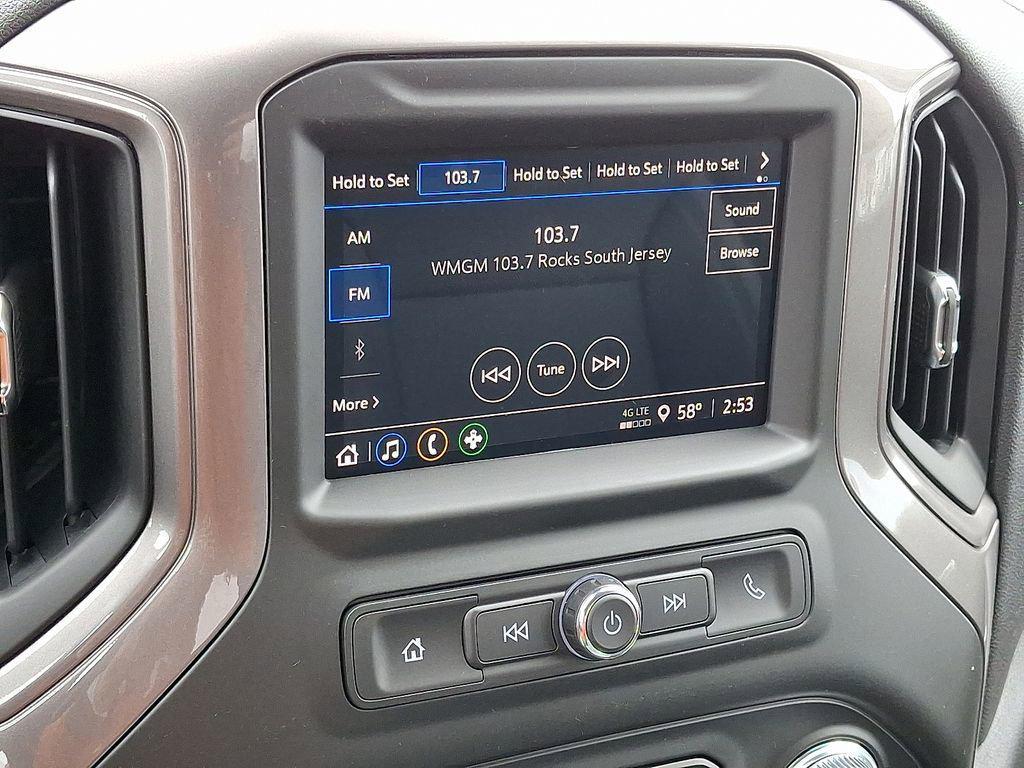 new 2025 GMC Sierra 1500 car, priced at $44,405