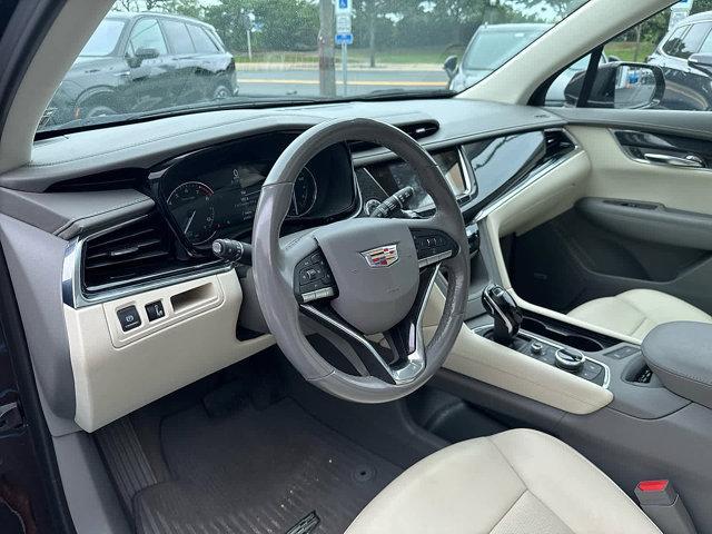 used 2021 Cadillac XT6 car, priced at $30,899