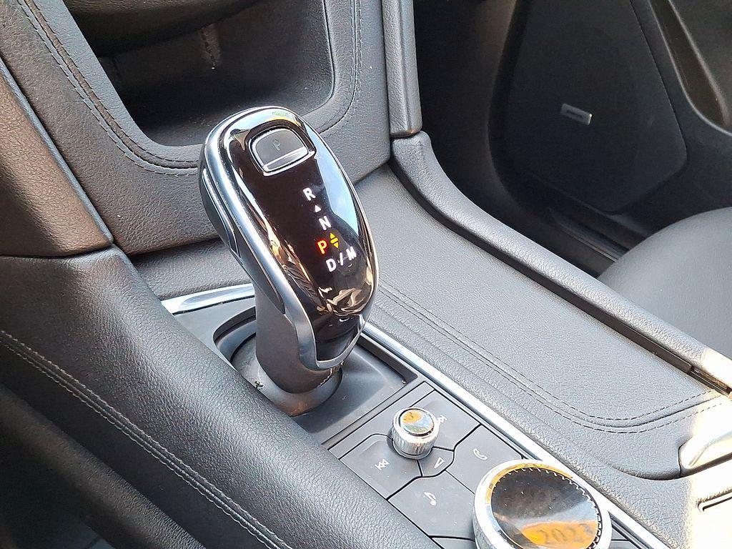 used 2023 Cadillac XT5 car, priced at $26,623