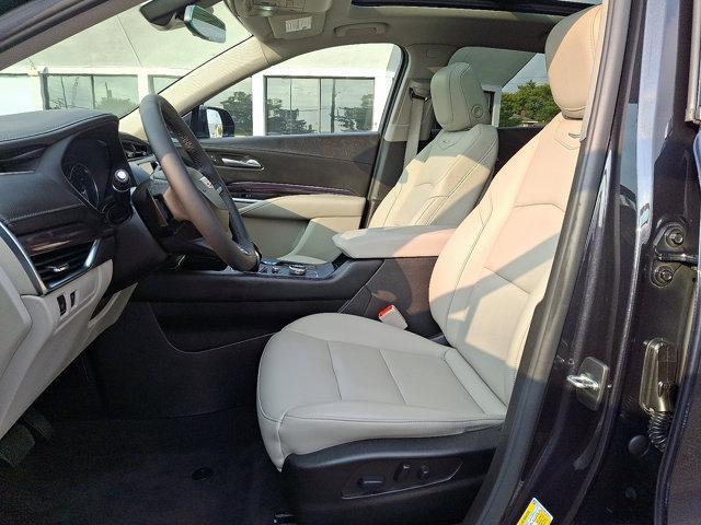 used 2022 Cadillac XT4 car, priced at $26,399