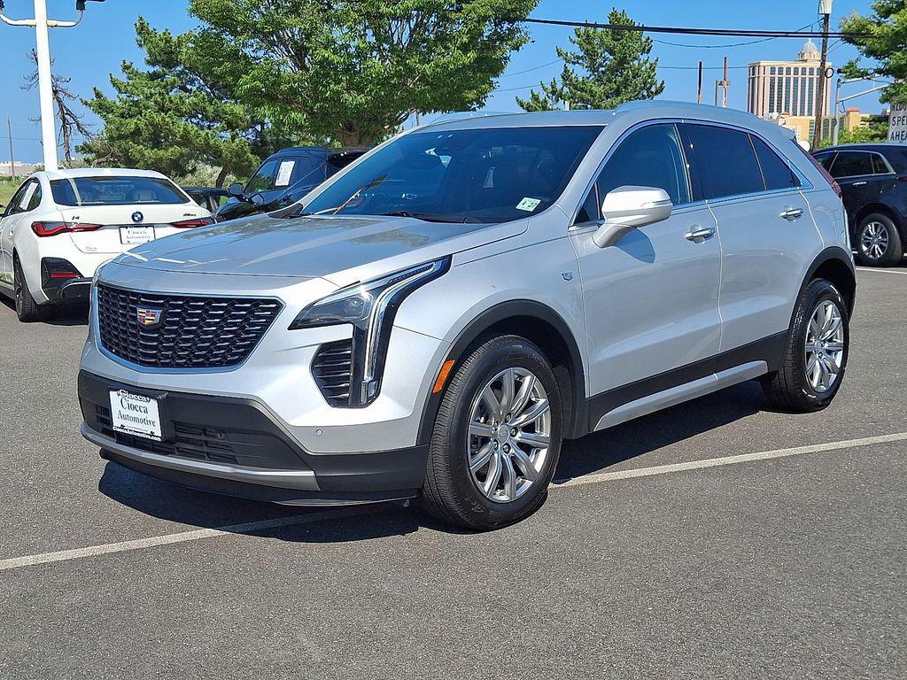 used 2022 Cadillac XT4 car, priced at $24,999