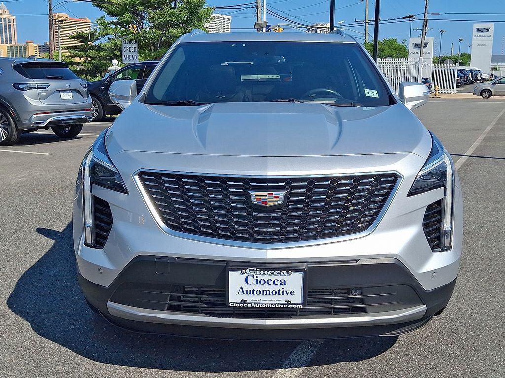 used 2022 Cadillac XT4 car, priced at $24,999