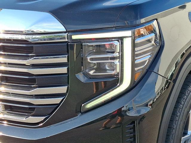used 2022 GMC Sierra 1500 car, priced at $40,599