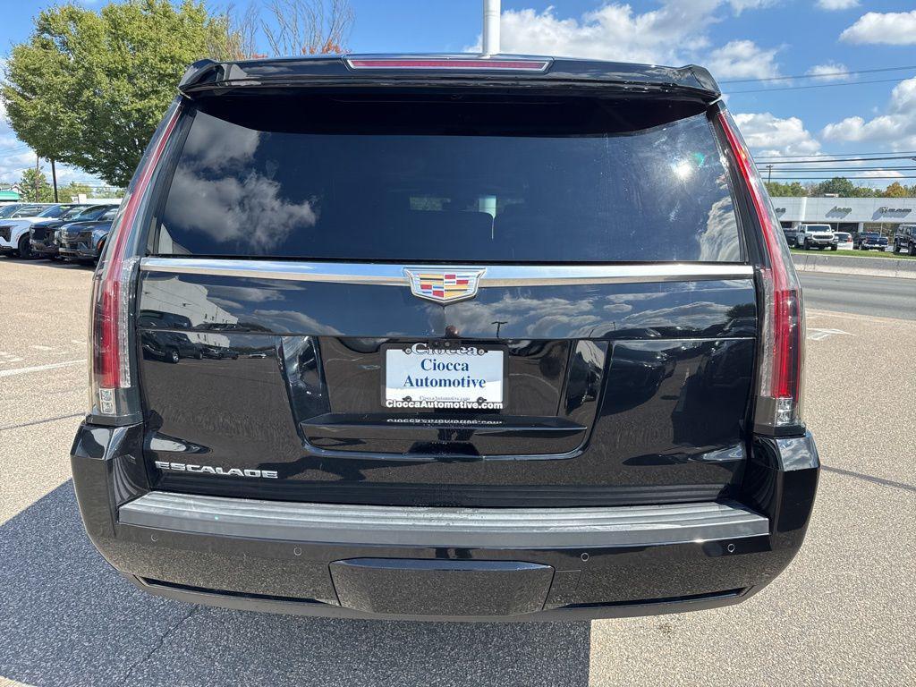 used 2019 Cadillac Escalade ESV car, priced at $34,995