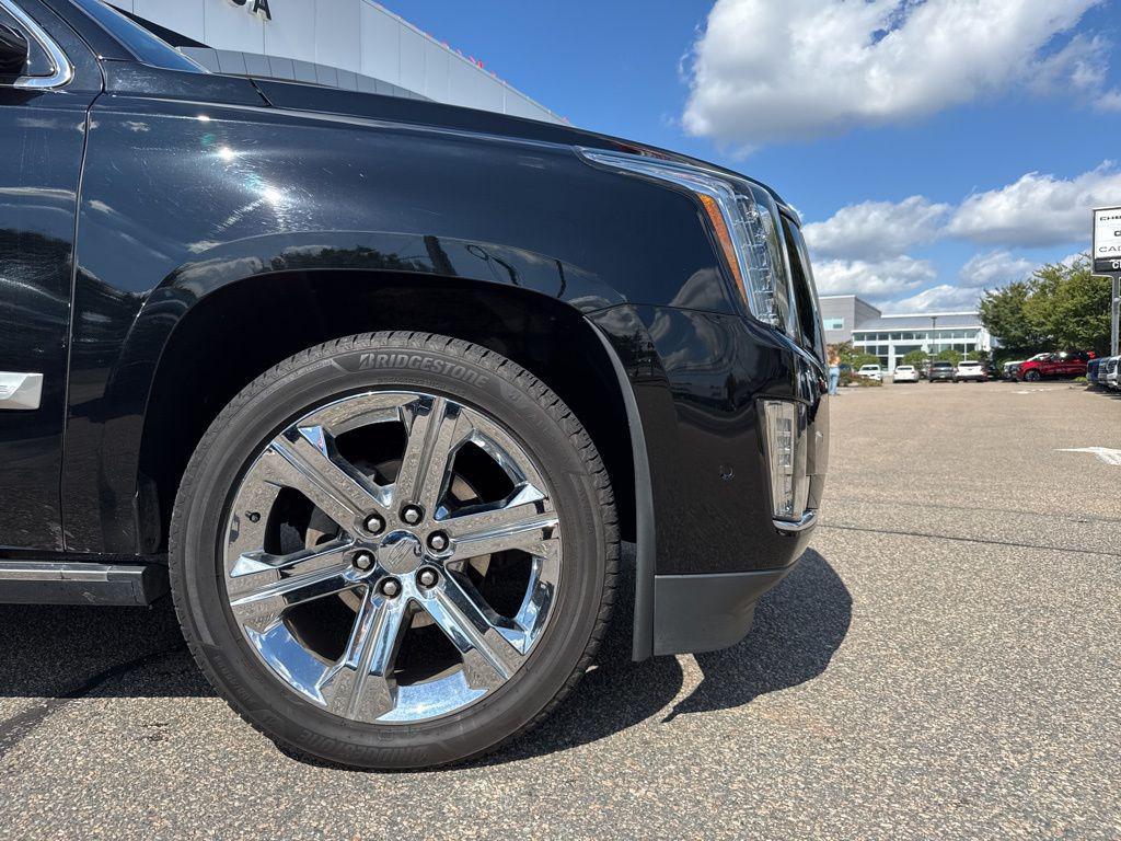 used 2019 Cadillac Escalade ESV car, priced at $34,995