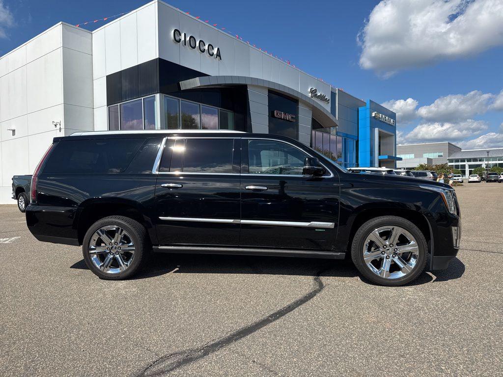 used 2019 Cadillac Escalade ESV car, priced at $34,995