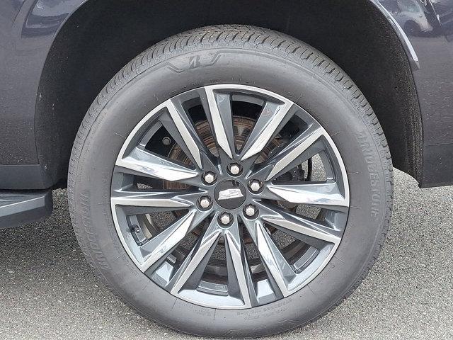 used 2022 Cadillac Escalade ESV car, priced at $57,900