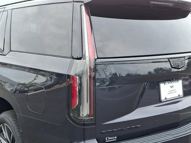 used 2022 Cadillac Escalade ESV car, priced at $57,900
