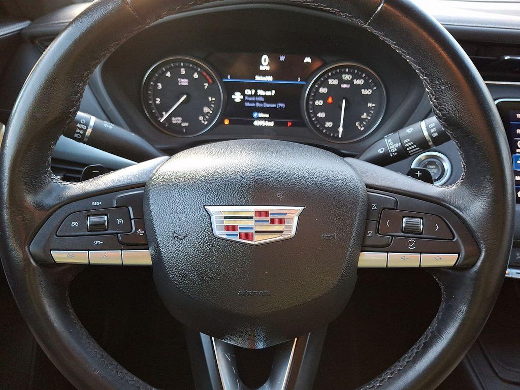 used 2022 Cadillac XT4 car, priced at $24,485