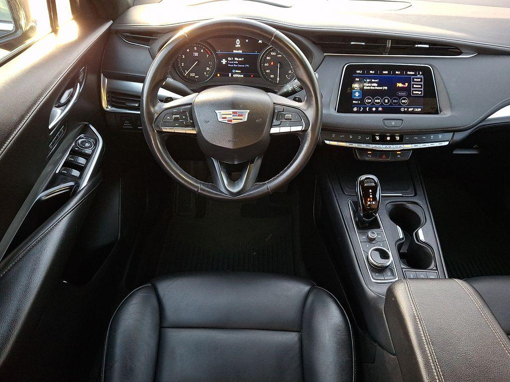 used 2022 Cadillac XT4 car, priced at $24,485