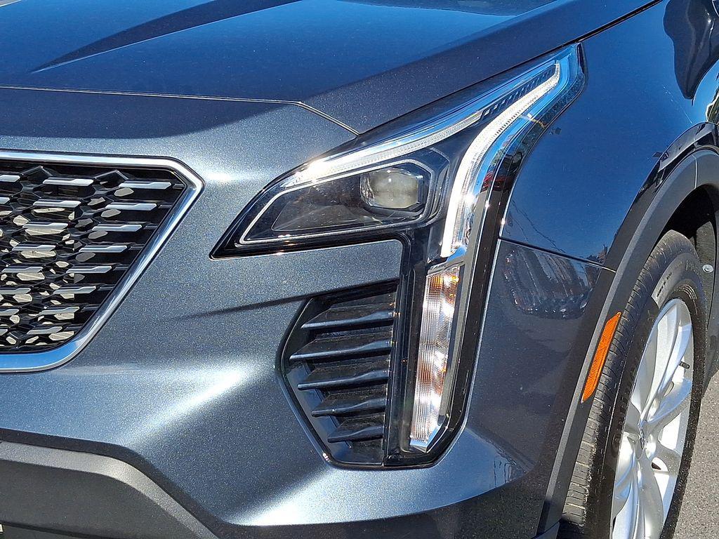 used 2021 Cadillac XT4 car, priced at $25,499