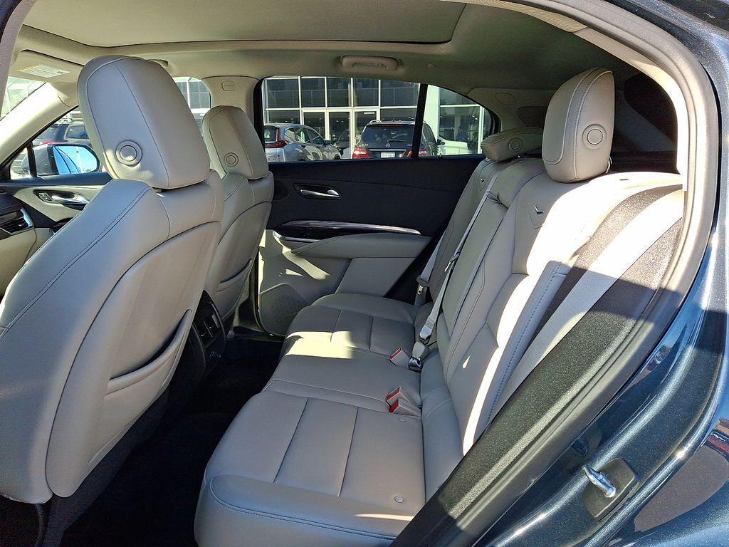 used 2021 Cadillac XT4 car, priced at $25,499