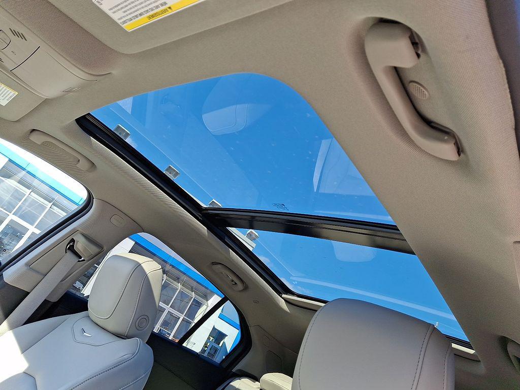 used 2021 Cadillac XT4 car, priced at $25,499