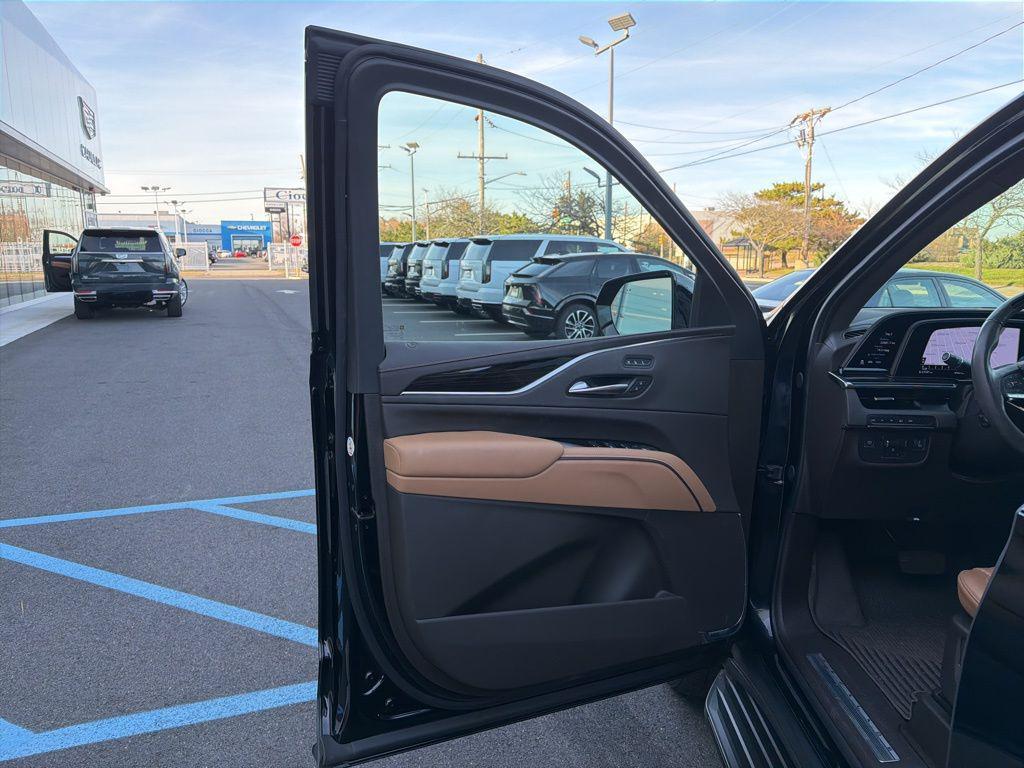 used 2024 Cadillac Escalade car, priced at $83,996