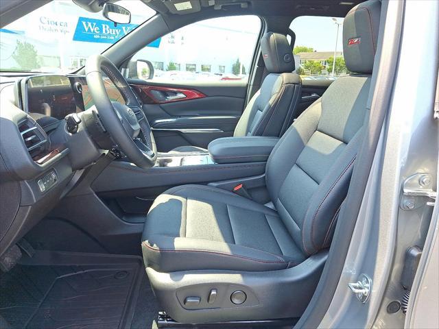 new 2025 Chevrolet Traverse car, priced at $50,795