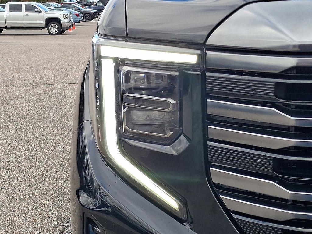 used 2022 GMC Sierra 1500 car, priced at $46,343