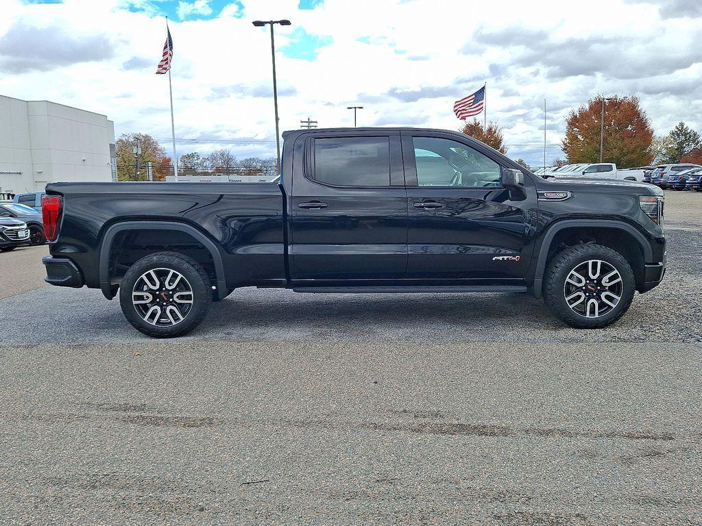 used 2022 GMC Sierra 1500 car, priced at $46,343