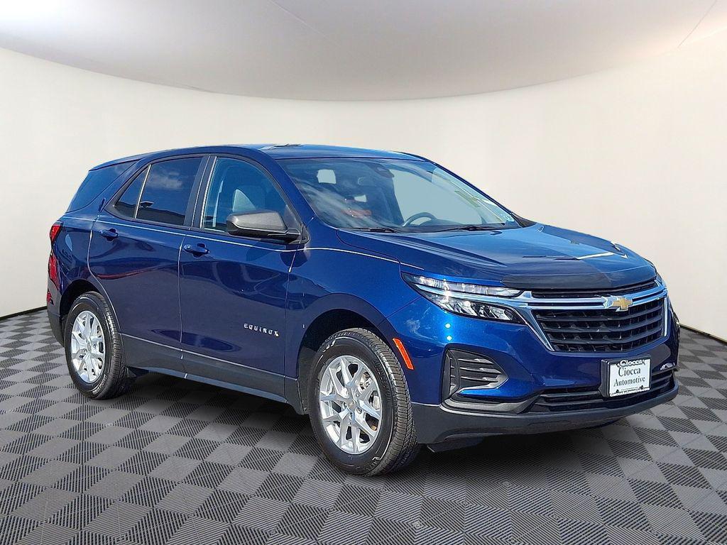 used 2022 Chevrolet Equinox car, priced at $17,300