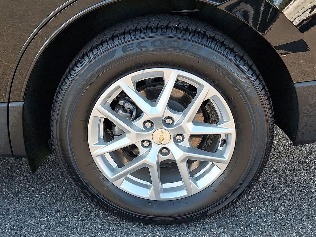used 2022 Chevrolet Equinox car, priced at $21,499