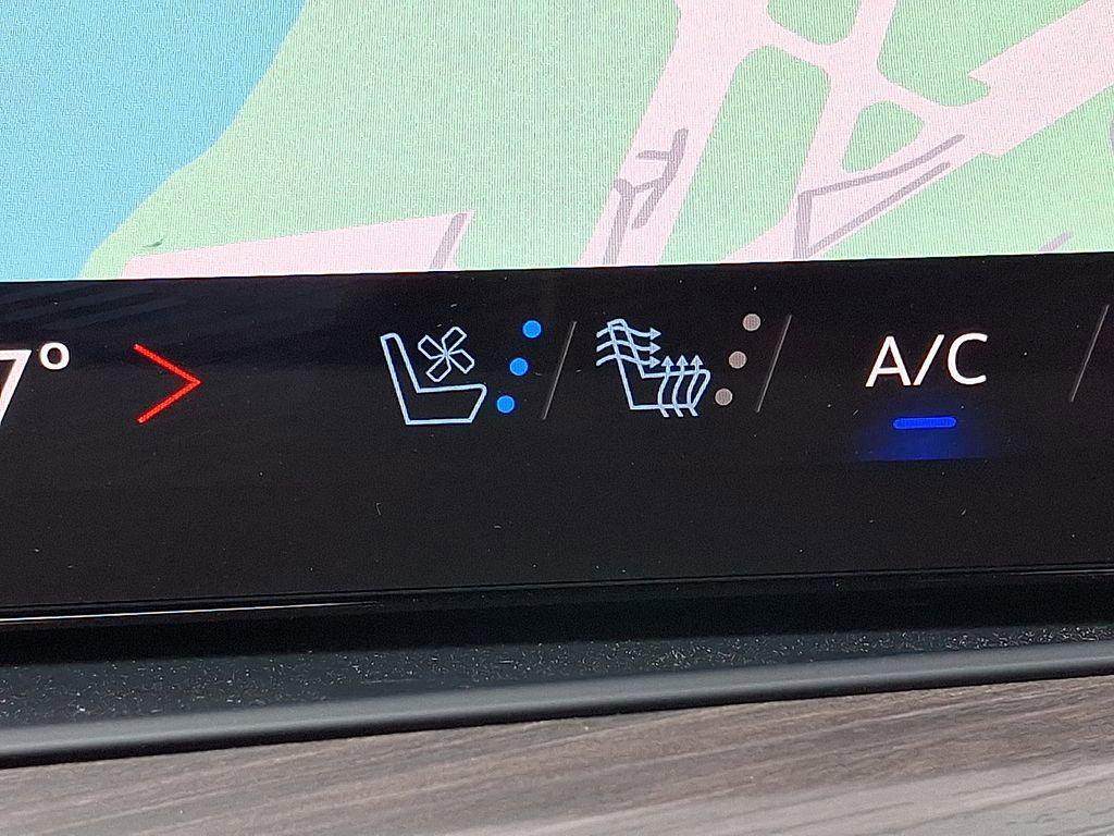 new 2025 Chevrolet Suburban car, priced at $81,320