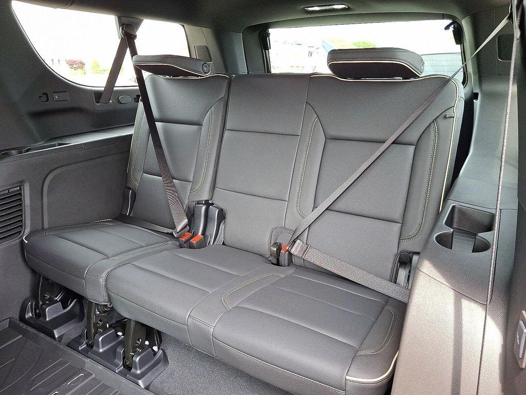 new 2025 Chevrolet Suburban car, priced at $83,320
