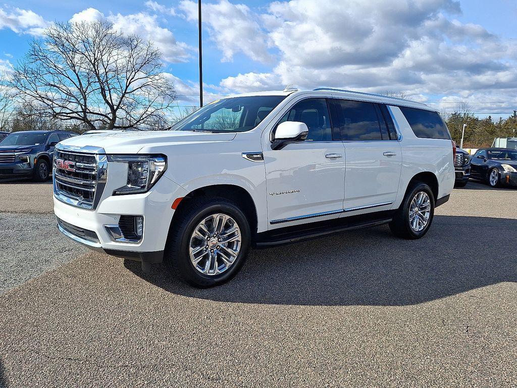 used 2022 GMC Yukon XL car, priced at $42,790