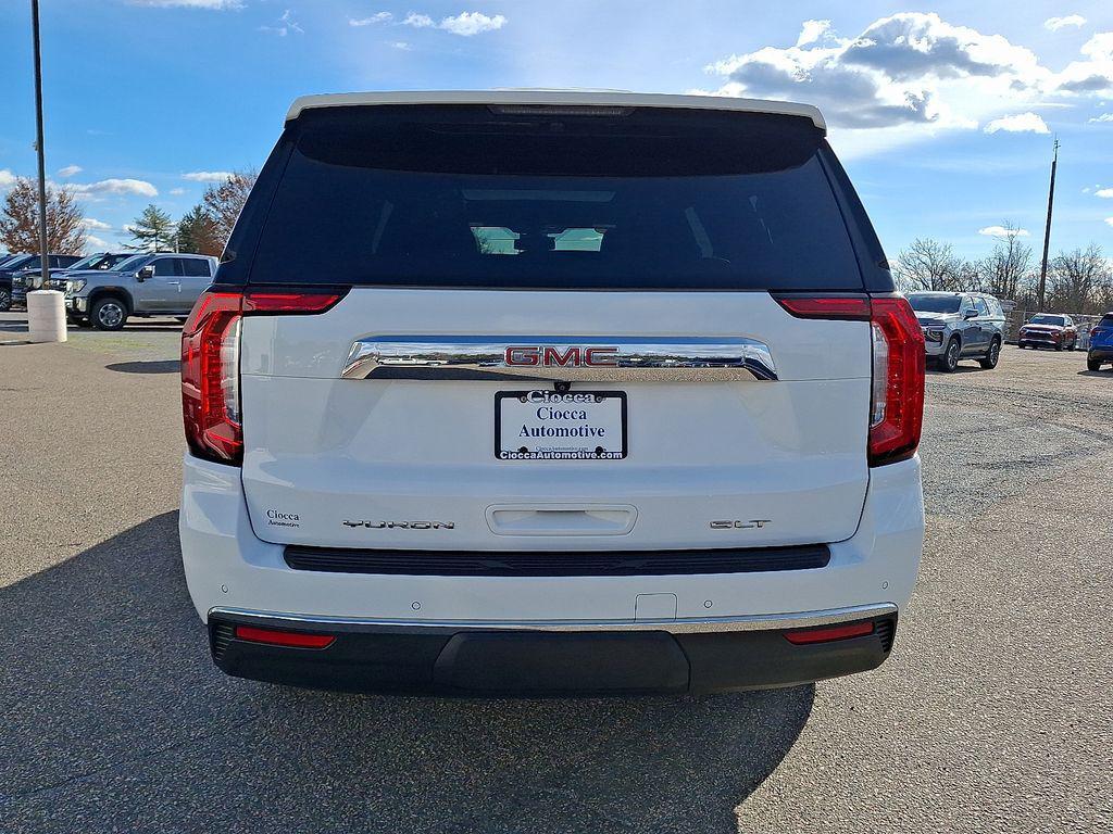 used 2022 GMC Yukon XL car, priced at $42,790