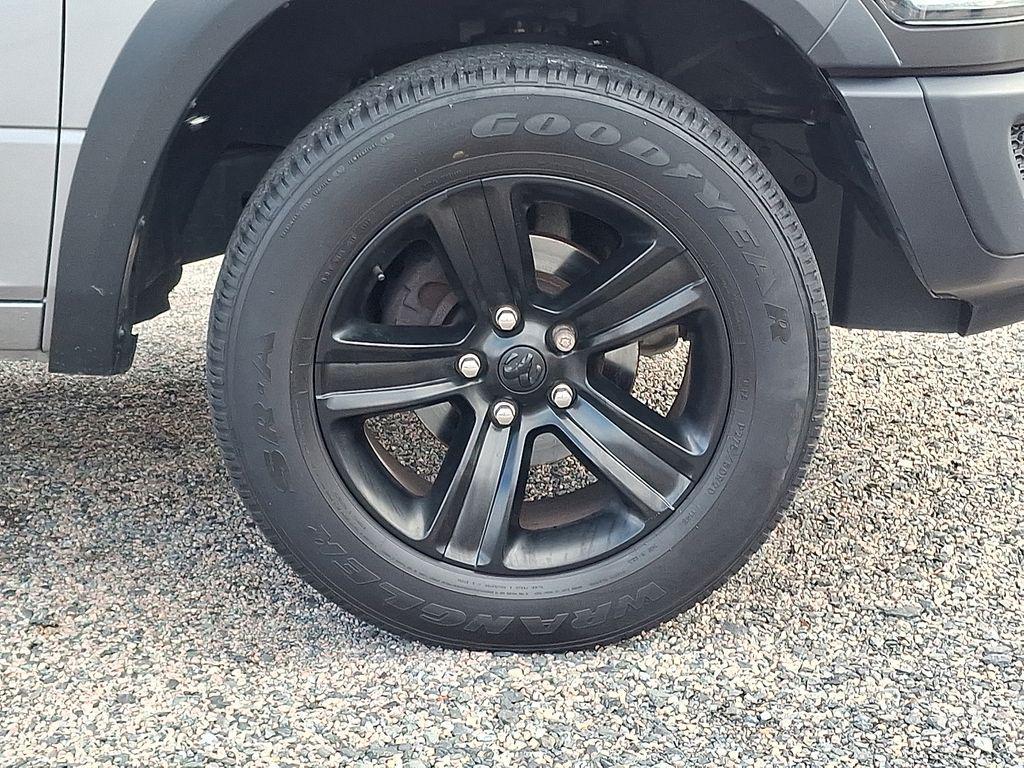 used 2022 Ram 1500 Classic car, priced at $30,000