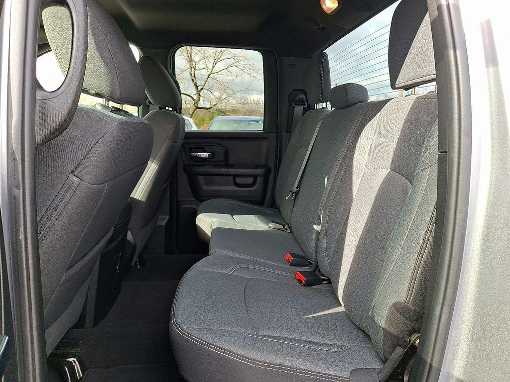 used 2022 Ram 1500 Classic car, priced at $30,000