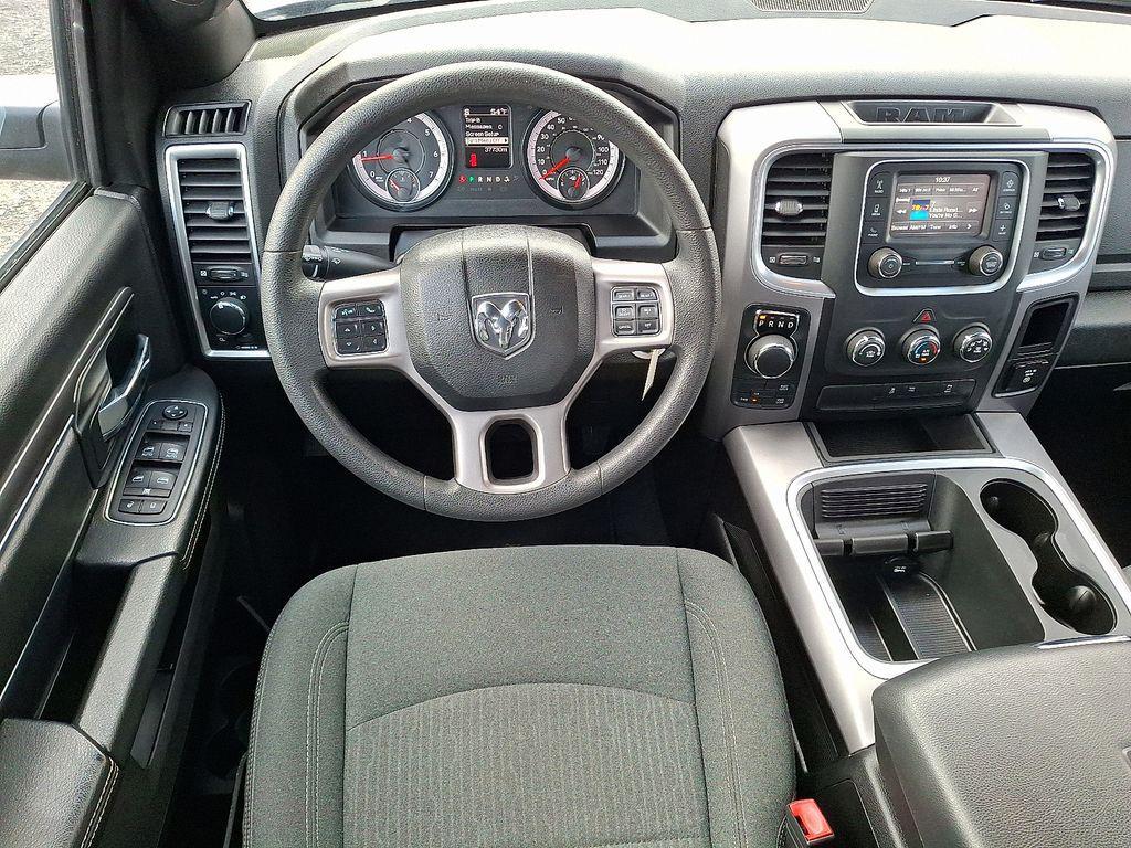 used 2022 Ram 1500 Classic car, priced at $30,000