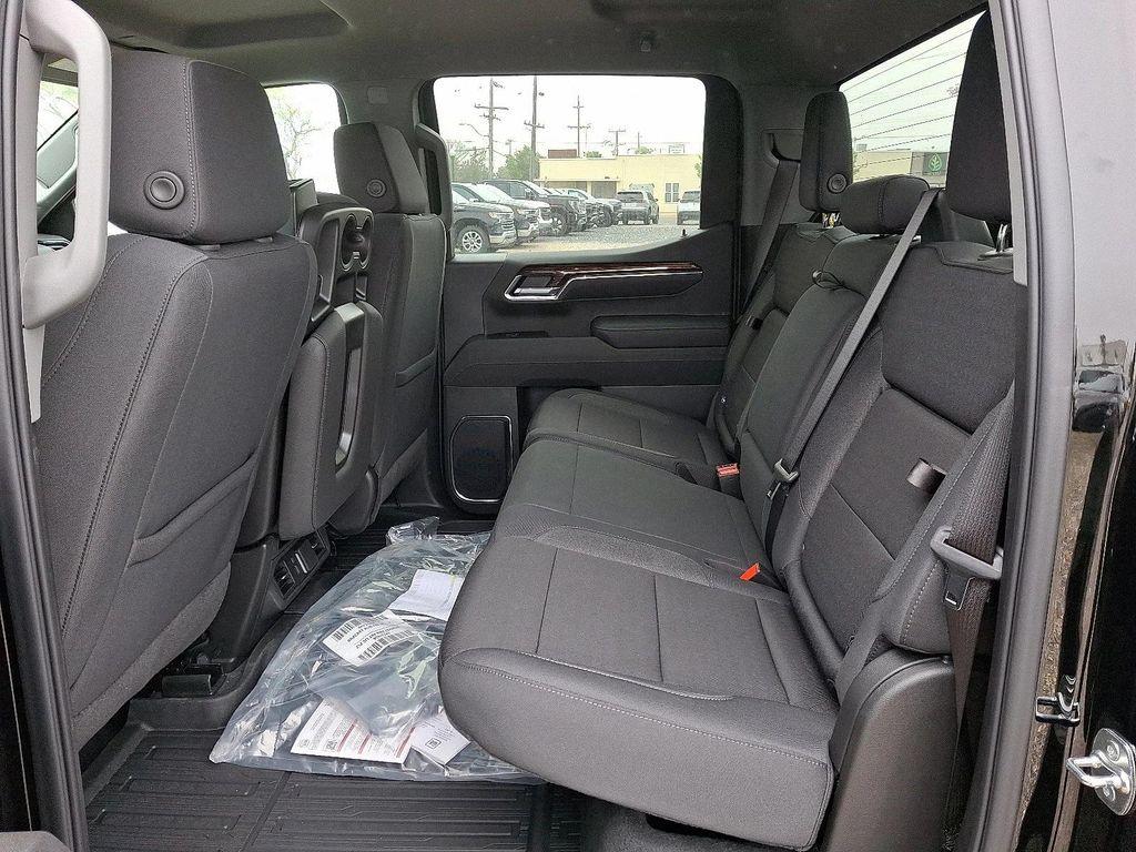 new 2025 GMC Sierra 1500 car, priced at $57,540