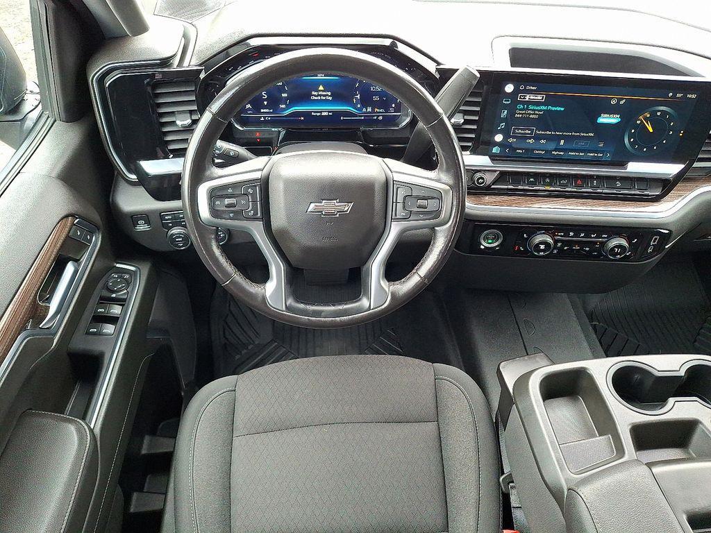 used 2022 Chevrolet Silverado 1500 car, priced at $40,500