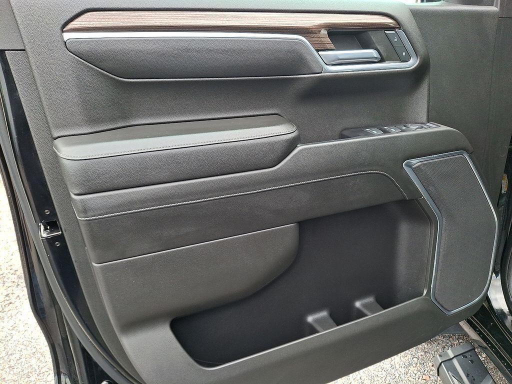 used 2022 Chevrolet Silverado 1500 car, priced at $40,500