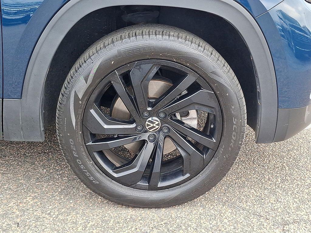 used 2022 Volkswagen Atlas car, priced at $27,000