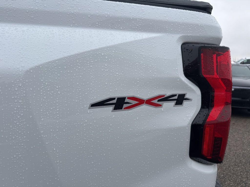 used 2023 Chevrolet Colorado car, priced at $32,317