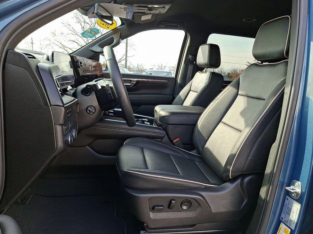 used 2025 Chevrolet Suburban car, priced at $74,500