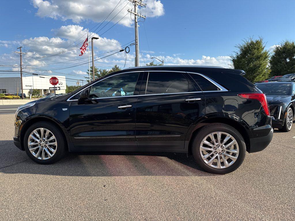 used 2017 Cadillac XT5 car, priced at $18,995