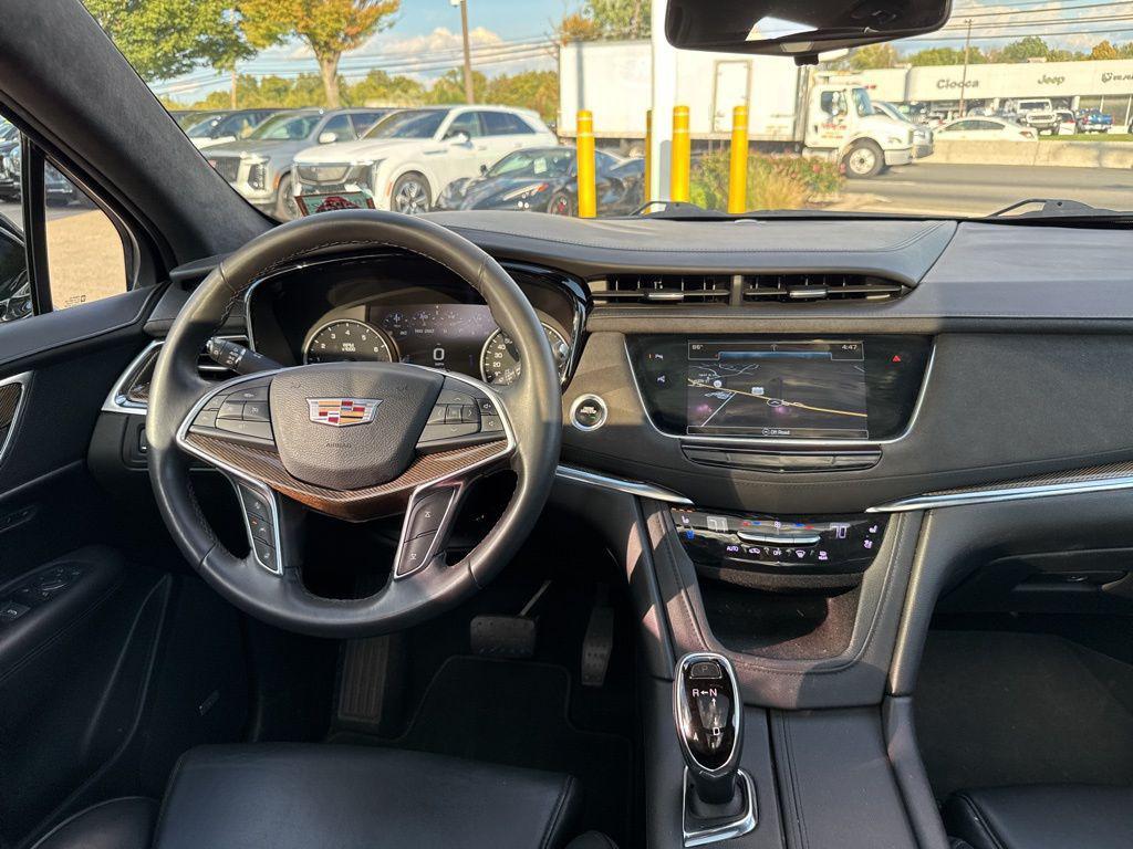used 2017 Cadillac XT5 car, priced at $18,995