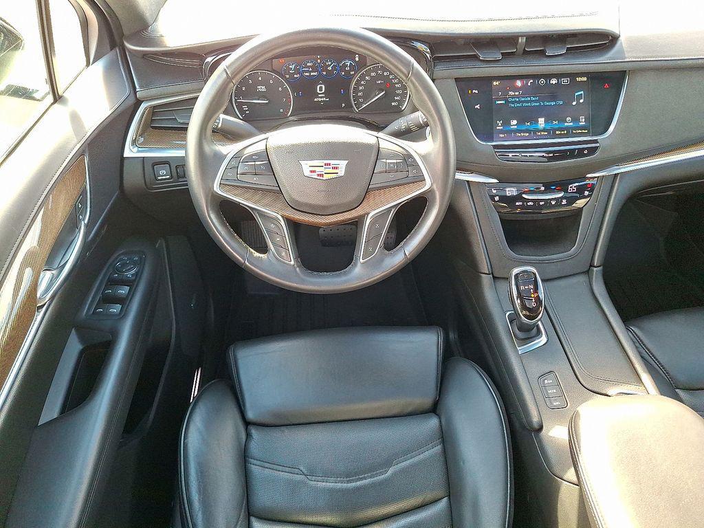used 2017 Cadillac XT5 car, priced at $18,495