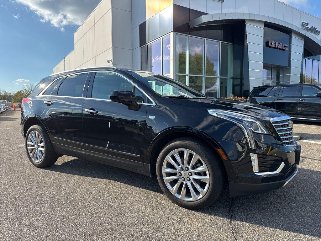 used 2017 Cadillac XT5 car, priced at $18,995