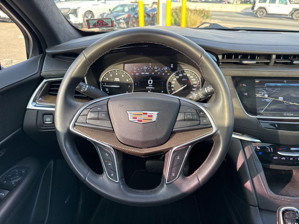 used 2017 Cadillac XT5 car, priced at $18,995