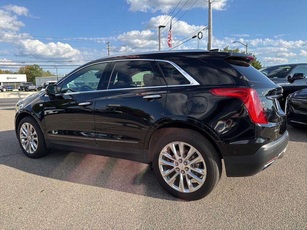 used 2017 Cadillac XT5 car, priced at $18,995