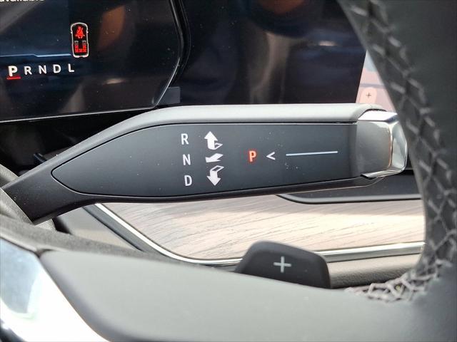 new 2025 Chevrolet Suburban car, priced at $78,325