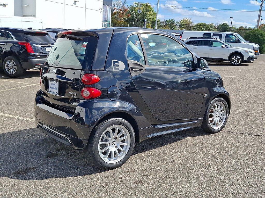 used 2013 smart ForTwo Electric Drive car, priced at $5,400