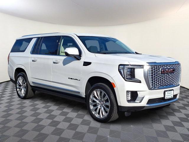 used 2024 GMC Yukon XL car